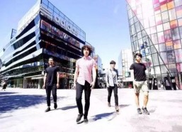 吃瓜娱乐社的背景音乐