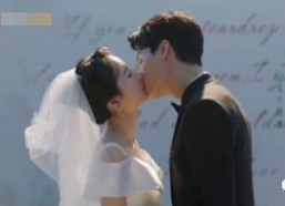 娱乐吃瓜酱恋爱脑男朋友,娱乐吃瓜酱的甜蜜日常