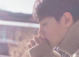 肖战吃瓜娱乐圈视频,揭秘明星幕后故事