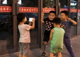 娱乐吃瓜头像男生图片,揭秘娱乐圈男星吃瓜瞬间